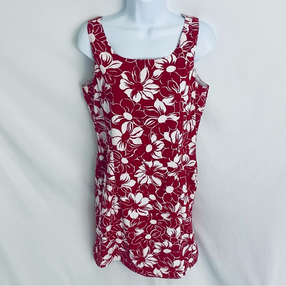 Petite Sophisticate Floral Dress Size 10